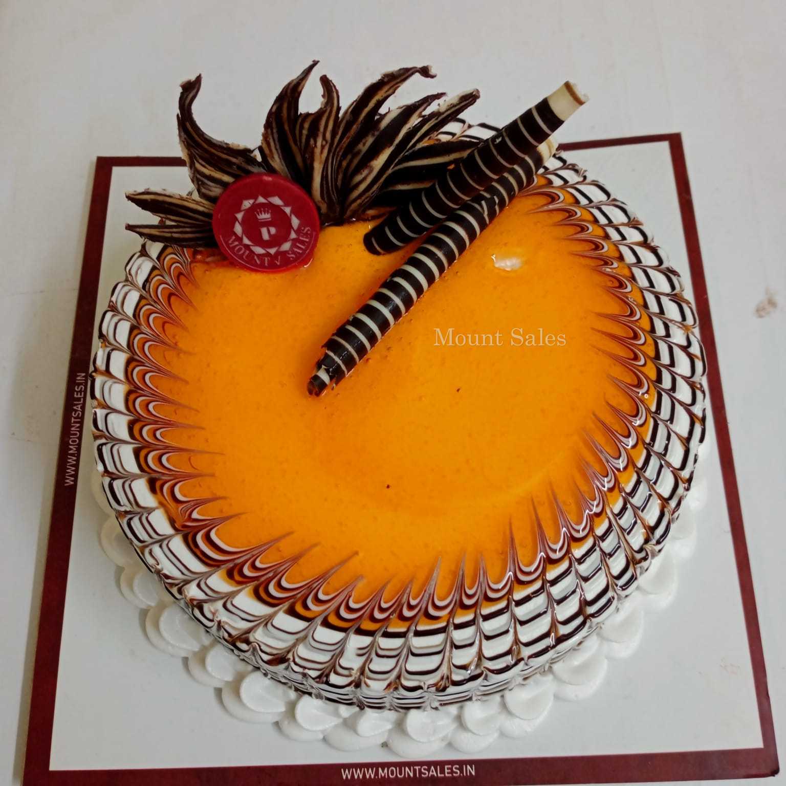 Premium RED N White Velvet Cake